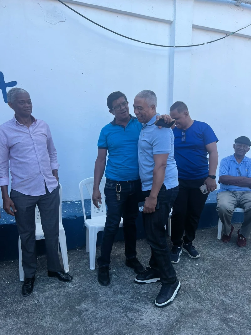 Encuentro en el Comité Municipal de la Región de Villa Mella